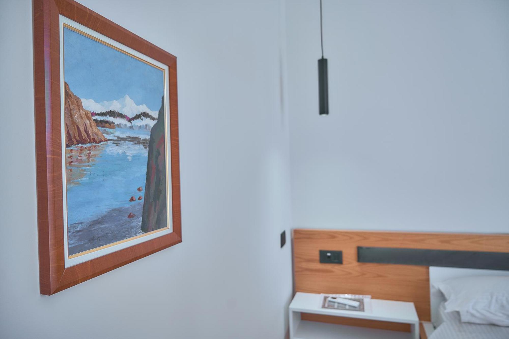 Kalpazo Inn Tirana Extérieur photo
