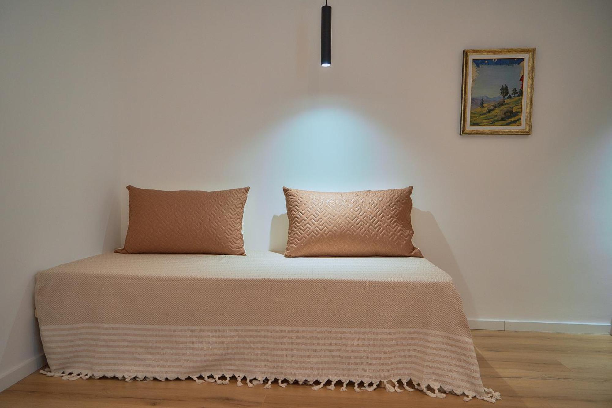 Kalpazo Inn Tirana Extérieur photo
